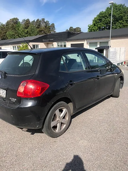 Toyota Auris 2007 photo 2