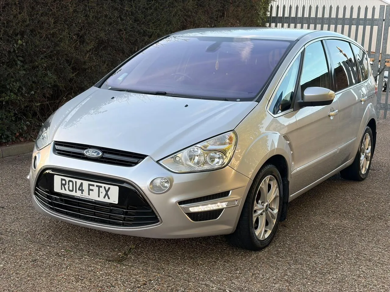 Ford S-Max 2014 photo 2