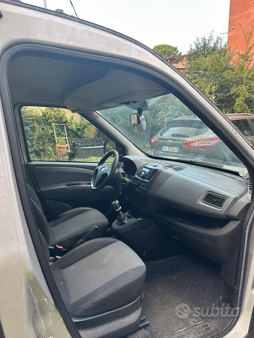 Fiat Doblo 2012 photo 5