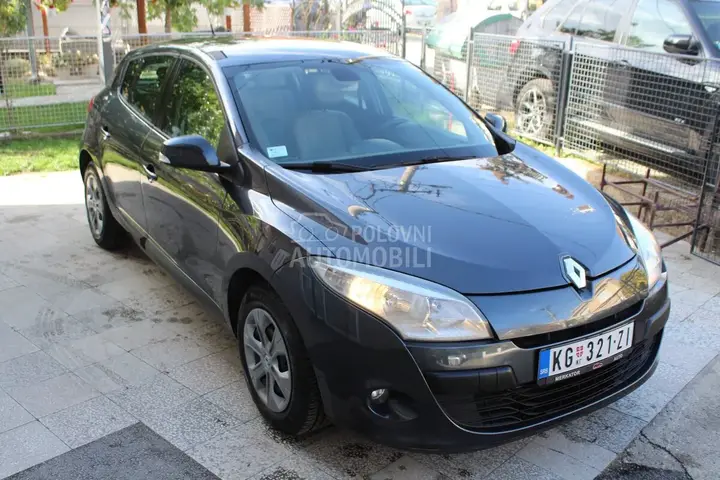 Renault Megane 2009 photo 4