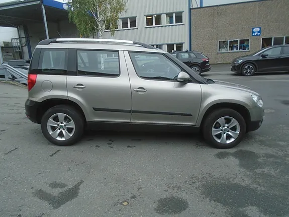 Skoda Yeti 2011 photo 5