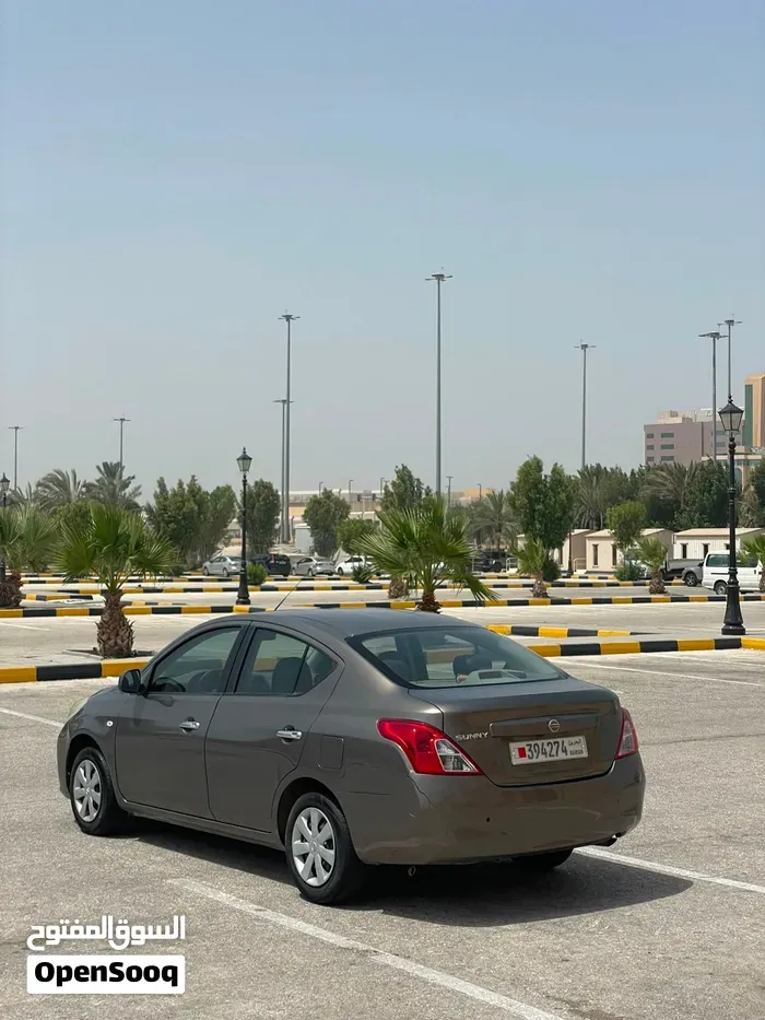 Nissan Sunny 2014 photo 4