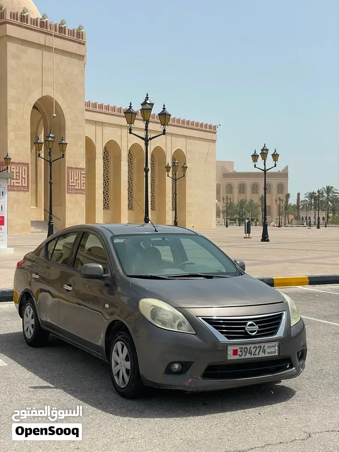 Nissan Sunny 2014 photo 3