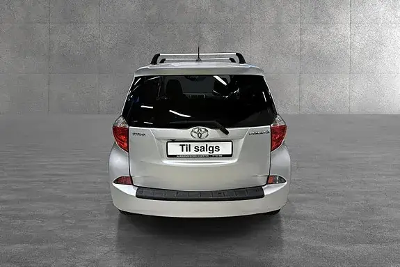 Toyota Verso 2014 photo 4