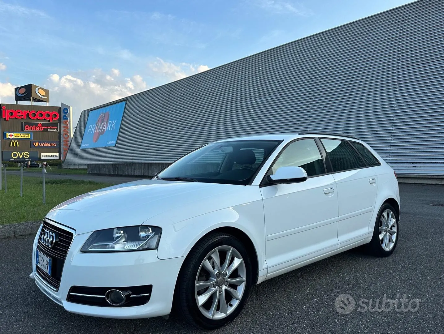 Audi A3 2011 photo 3