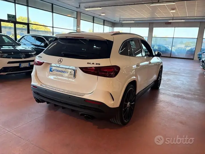 Mercedes-Benz Gla 2024 photo 3