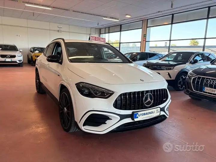 Mercedes-Benz Gla 2024 photo 2