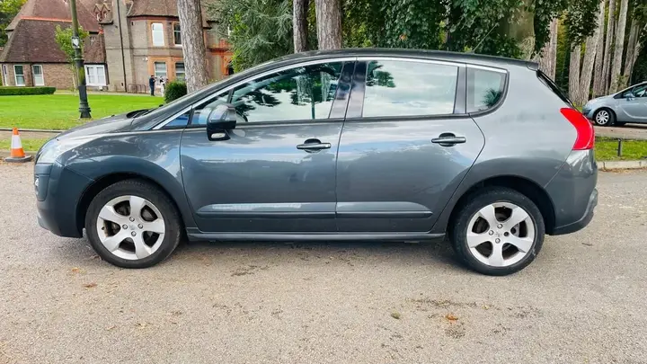 Peugeot 3008 2013 photo 4