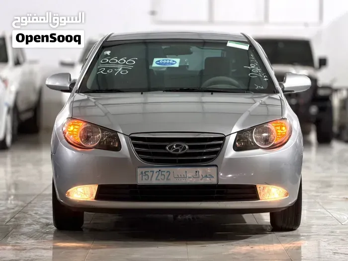 Hyundai Avante 2010 photo 4