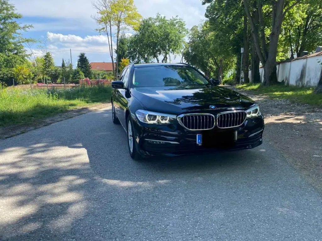 BMW 5 Series 2019 photo 3