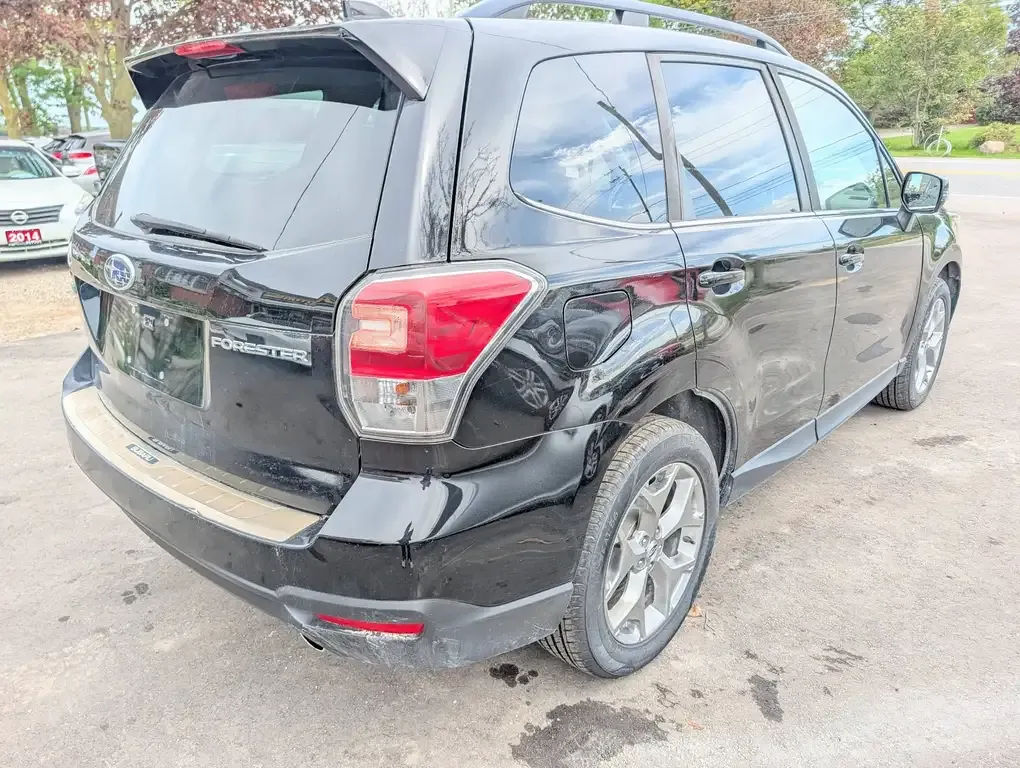 Subaru Forester 2018 photo 4