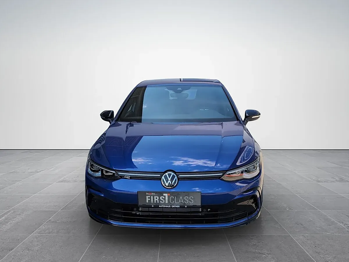 Volkswagen Golf 2024 photo 2