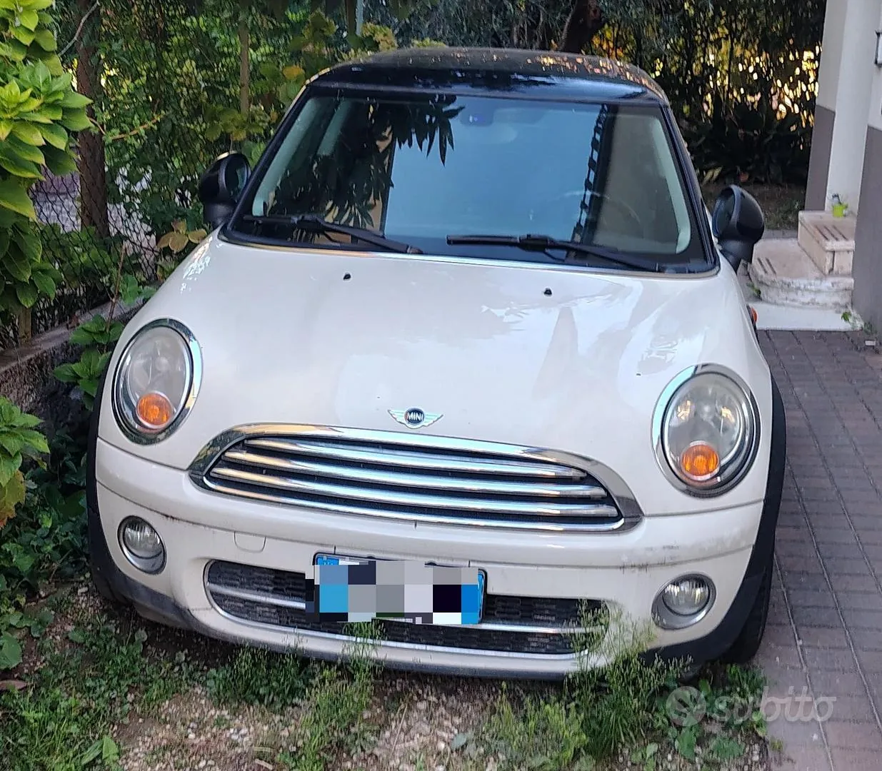 Mini Cooper 2010 photo 2