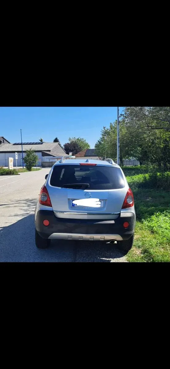 Opel Antara 2010 photo 3