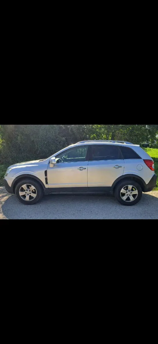 Opel Antara 2010 photo 2