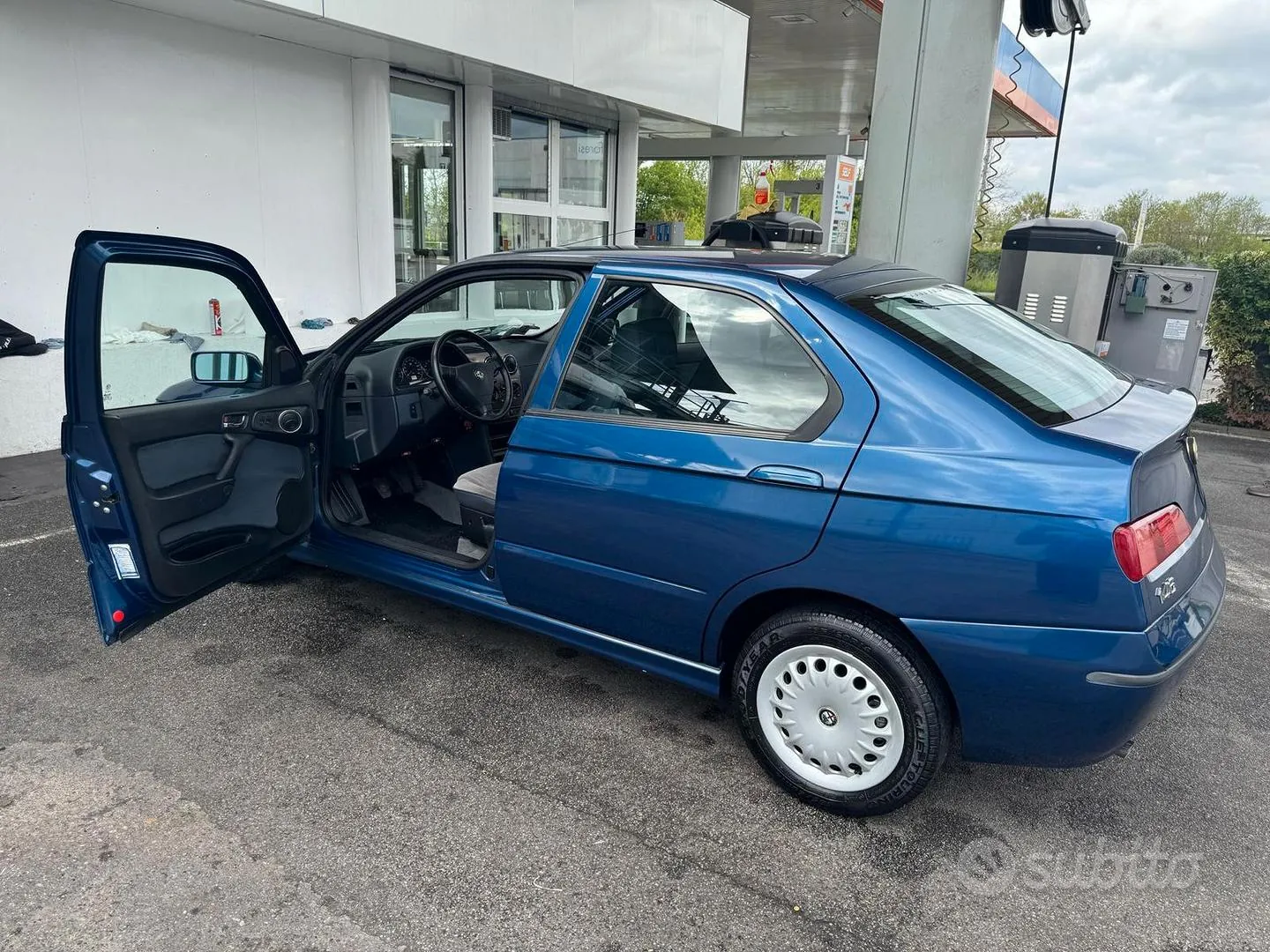 Alfa Romeo 146