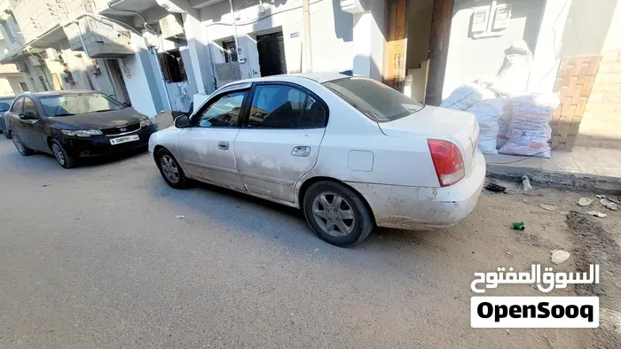 Hyundai Avante 2002 photo 4