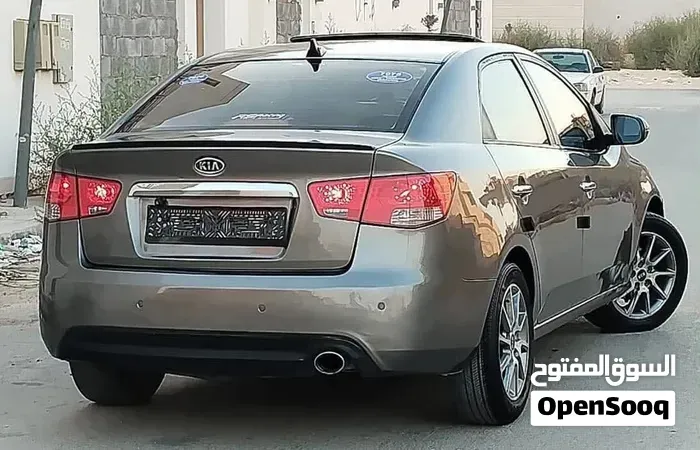 Kia Cerato 2010 photo 3