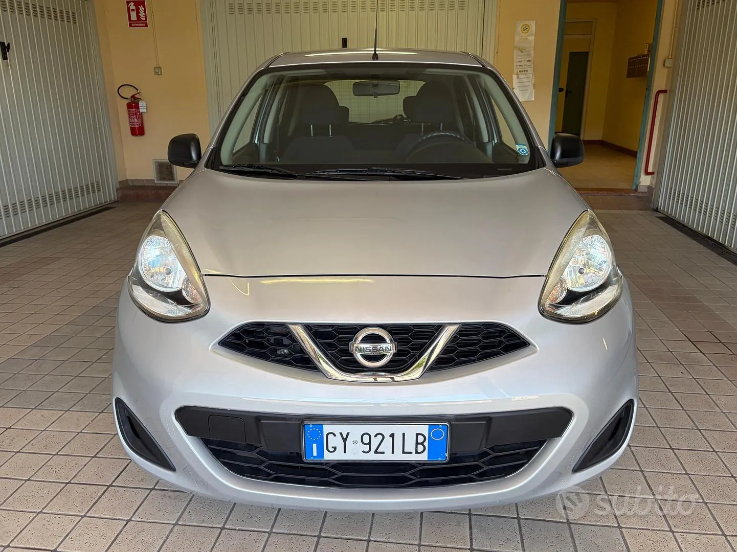 Nissan Micra 2015 photo 2