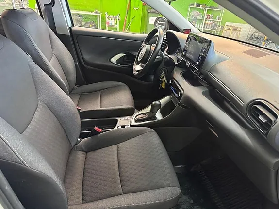 Toyota Yaris 2022 photo 5