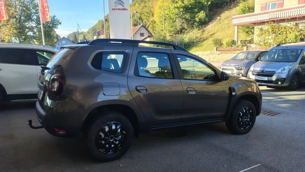 Dacia Duster 2018 photo 3