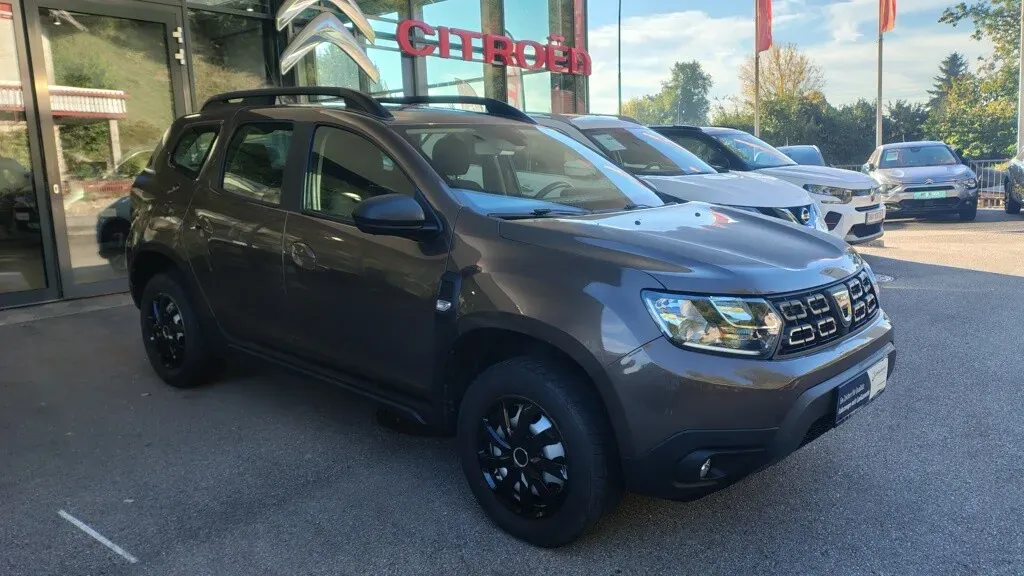 Dacia Duster 2018 photo 2