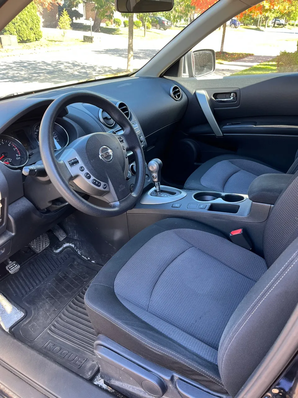 Nissan Rogue 2012 photo 5