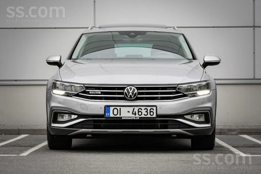 Volkswagen Passat Alltrack 2022 photo 2