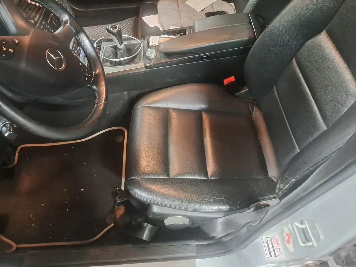 Mercedes-Benz C-Class 2008 photo 3