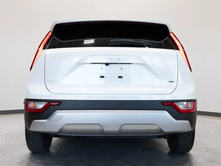 Kia Niro 2023 photo 4