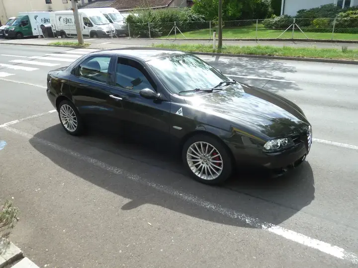 Alfa Romeo 156 2003 photo 2