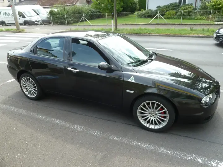 Alfa Romeo 156