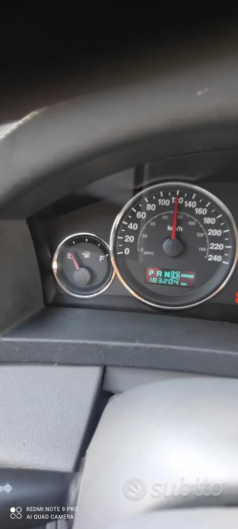 Jeep Grand Cherokee 2006 photo 3