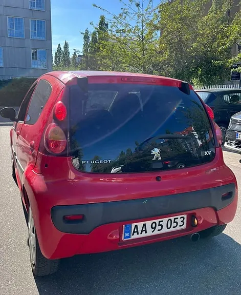 Peugeot 107 2012 photo 3