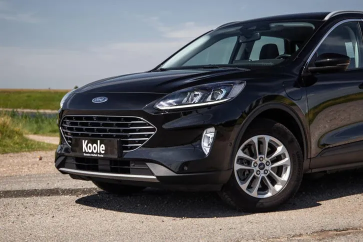Ford Kuga 2021 photo 3