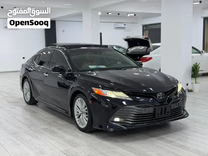 Toyota Camry 2018 photo 2
