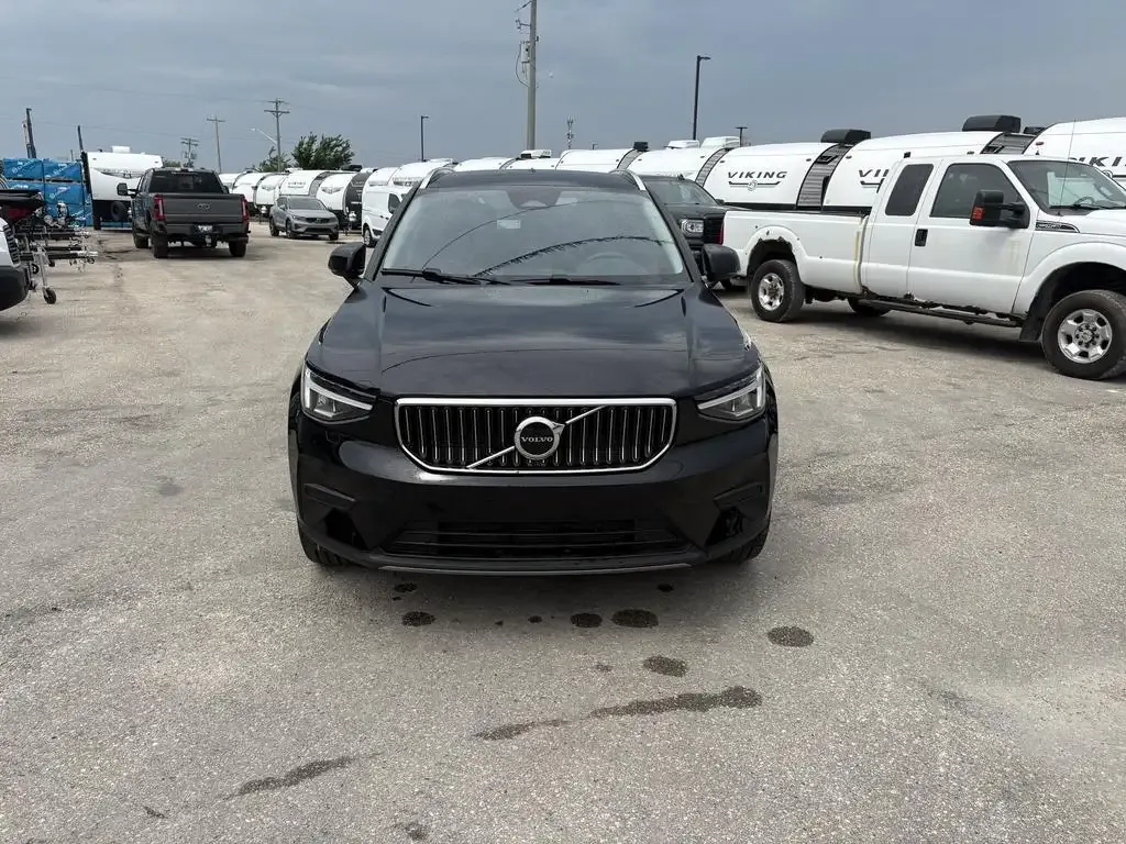 Volvo Xc40 2025 photo 3
