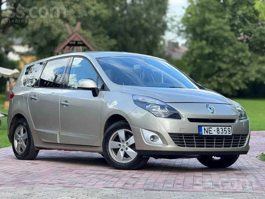 Renault Grand Scenic