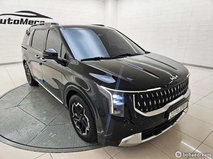 Kia Carnival 2025 photo 2
