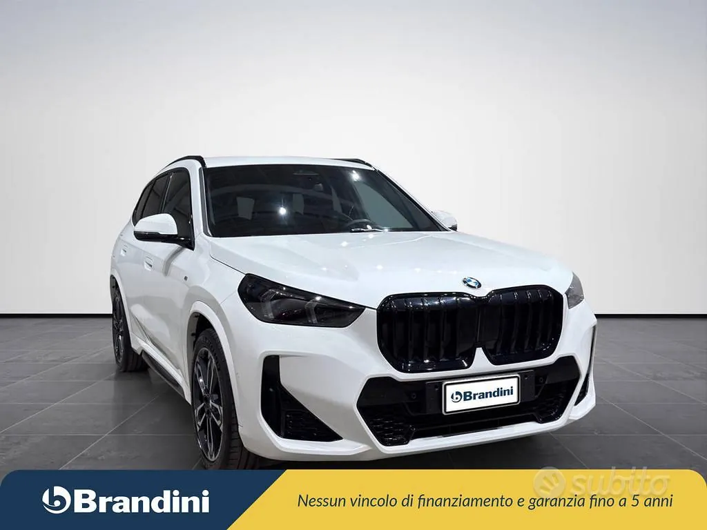BMW X1 2024 photo 4