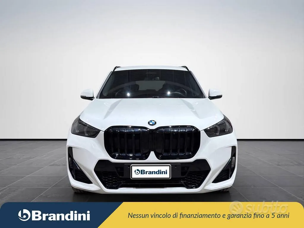 BMW X1 2024 photo 3