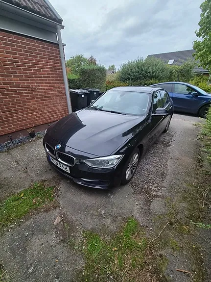 BMW 318D 2015 photo 2