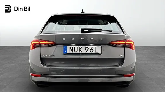 Skoda Octavia 2024 photo 5