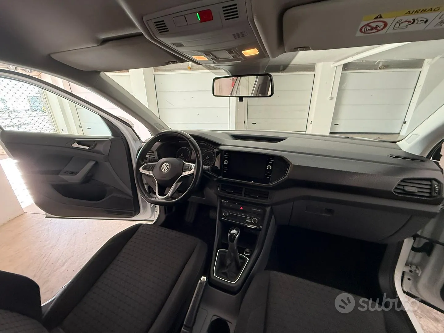 Volkswagen T-Cross 2019 photo 5