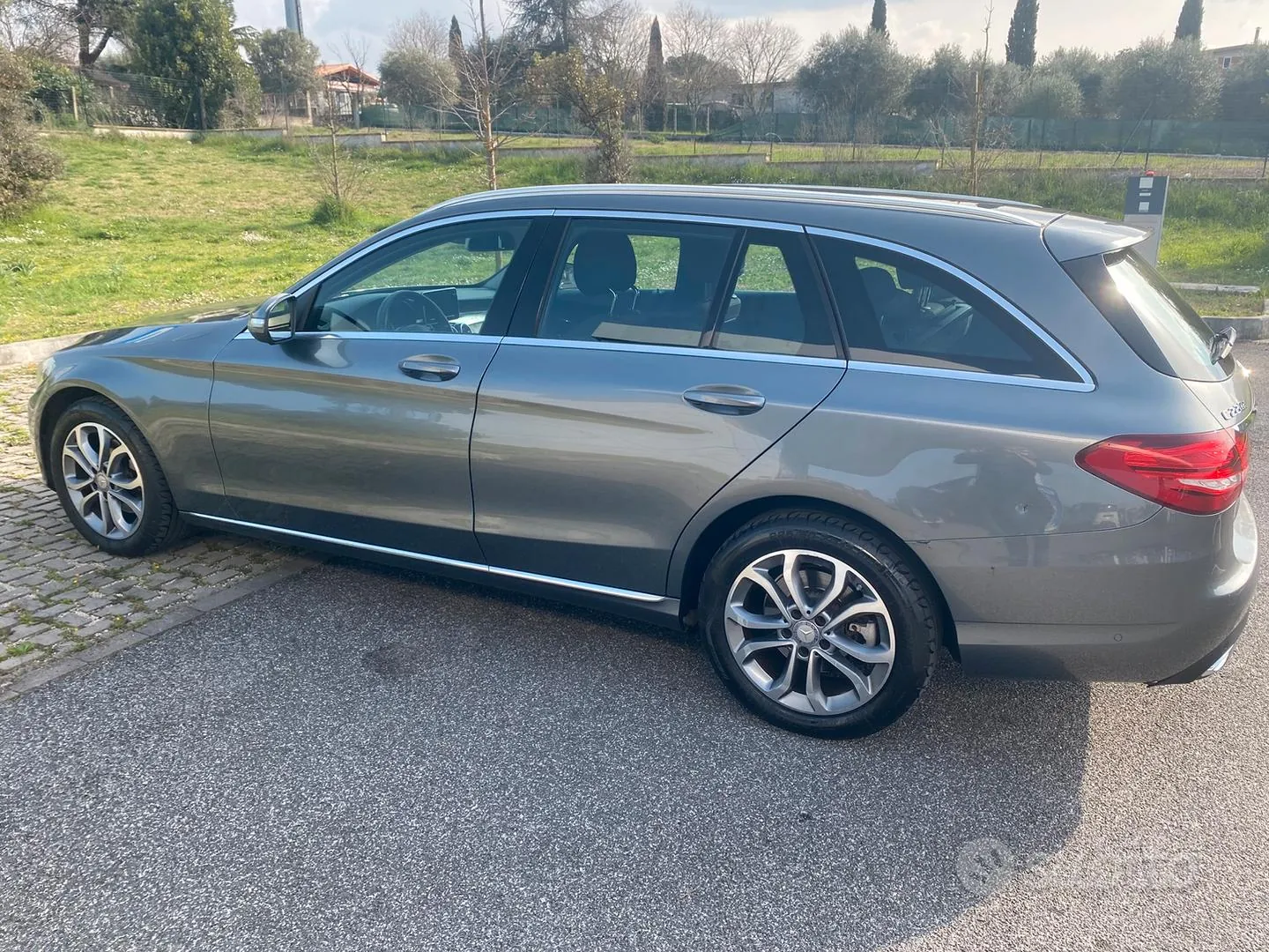 Mercedes-Benz C-Class 2017 photo 3