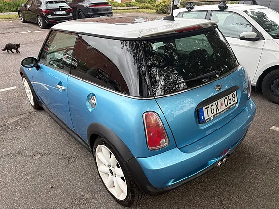 Mini Cooper S 2005 photo 2
