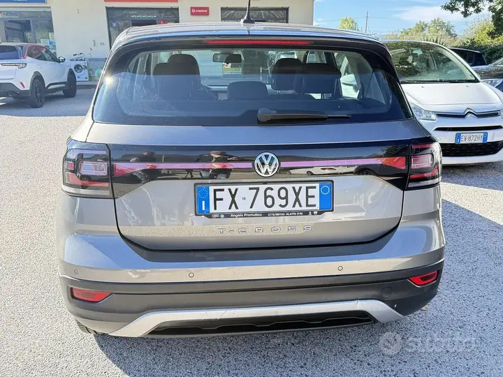 Volkswagen T-Cross 2019 photo 4