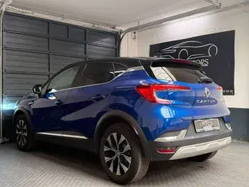 Renault Captur 2023 photo 3