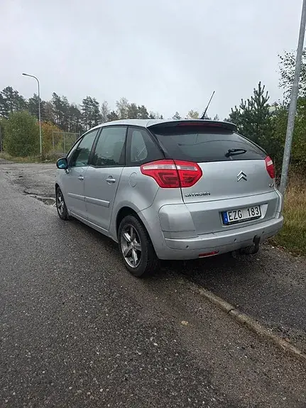 Citroen C4 Picasso 2007 photo 4