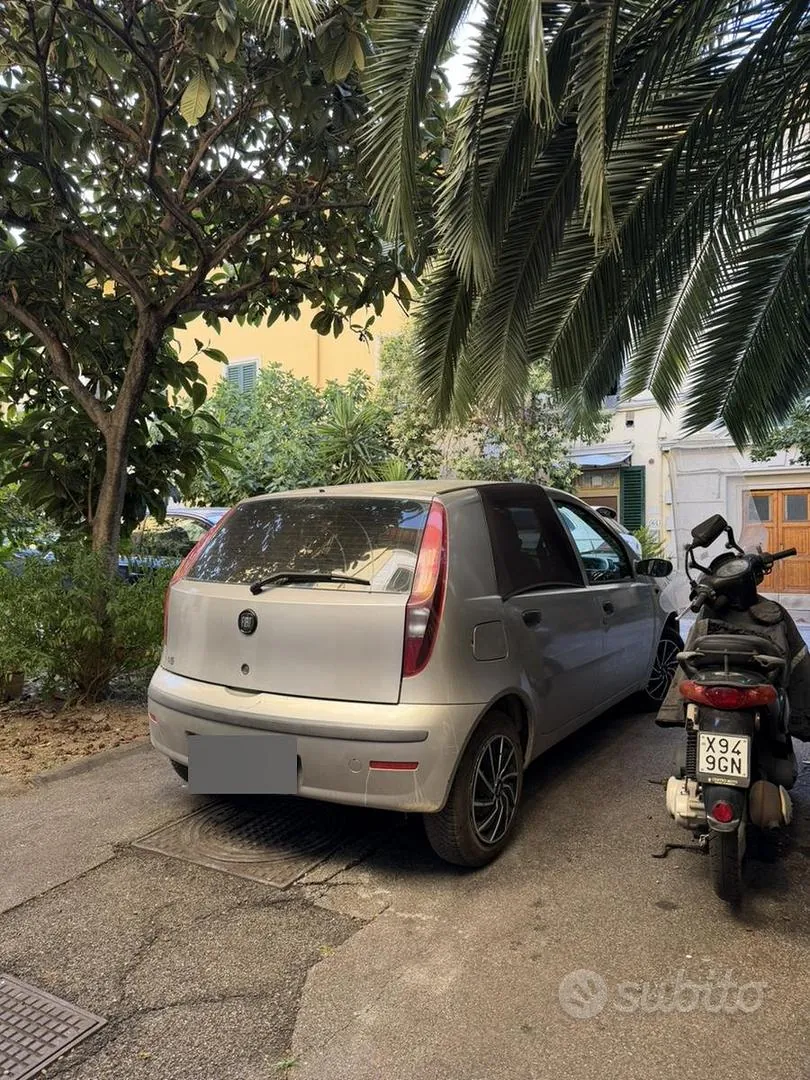 Fiat Punto 2005 photo 2